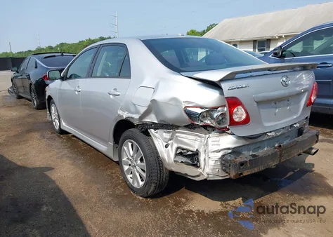 2010 Toyota Corolla S z USA, uszkodzony, nr VIN 1NXBU4EE0AZ315704